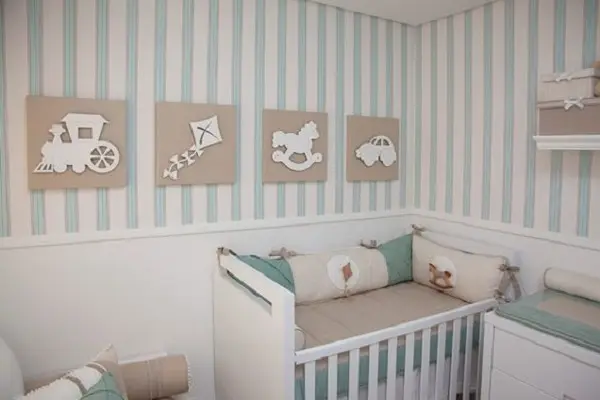 Decoração de quarto simples de bebê.